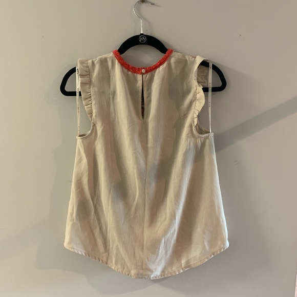 Floral Embroidered Blouse - Picture 3 of 3